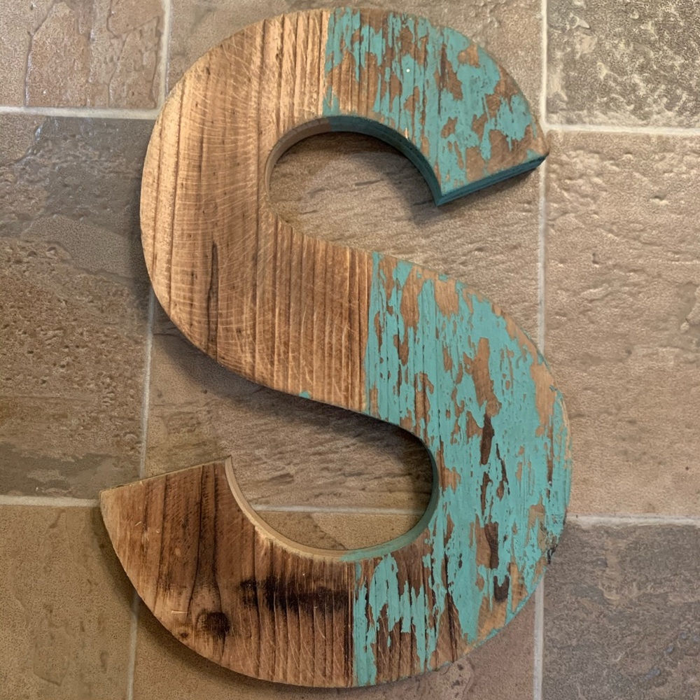 Wooden S
